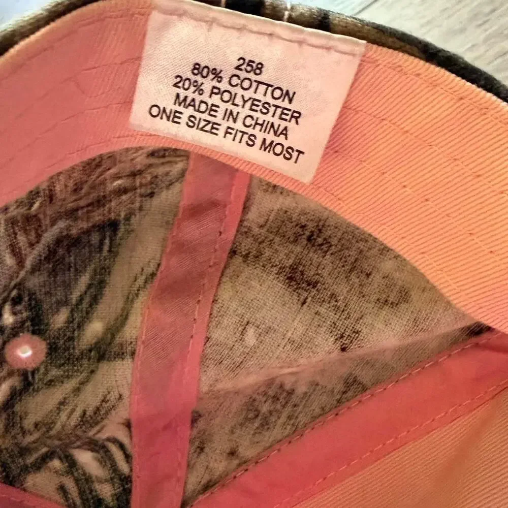 Pink realtree camo baseball cap